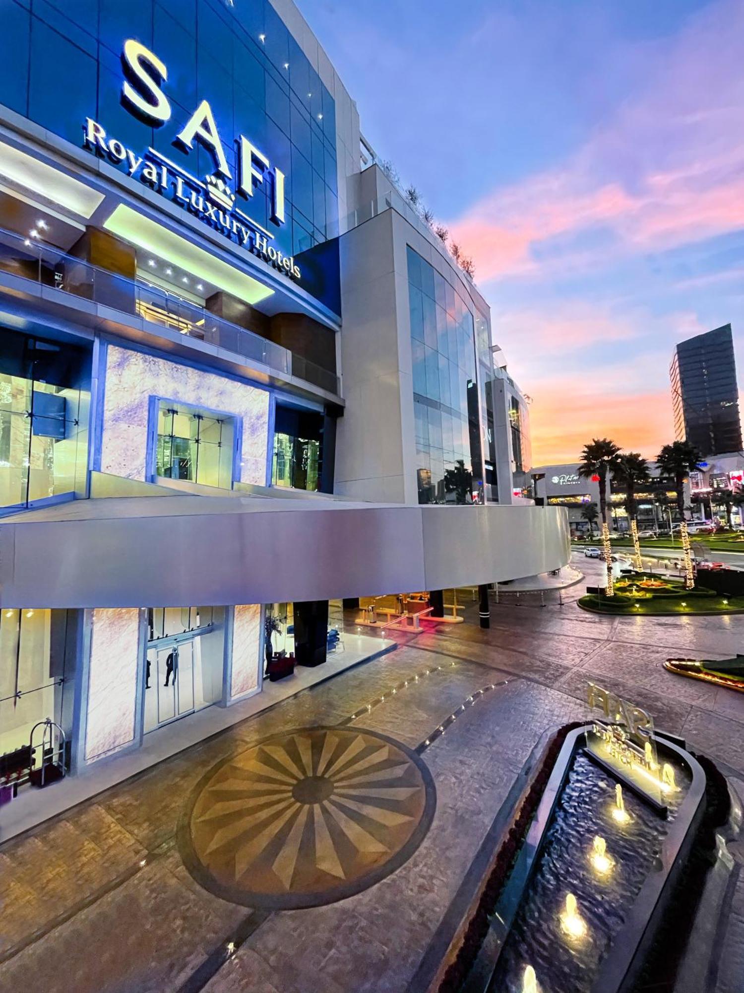 Safi Royal Luxury Metropolitan Hotel Monterrey Exterior photo